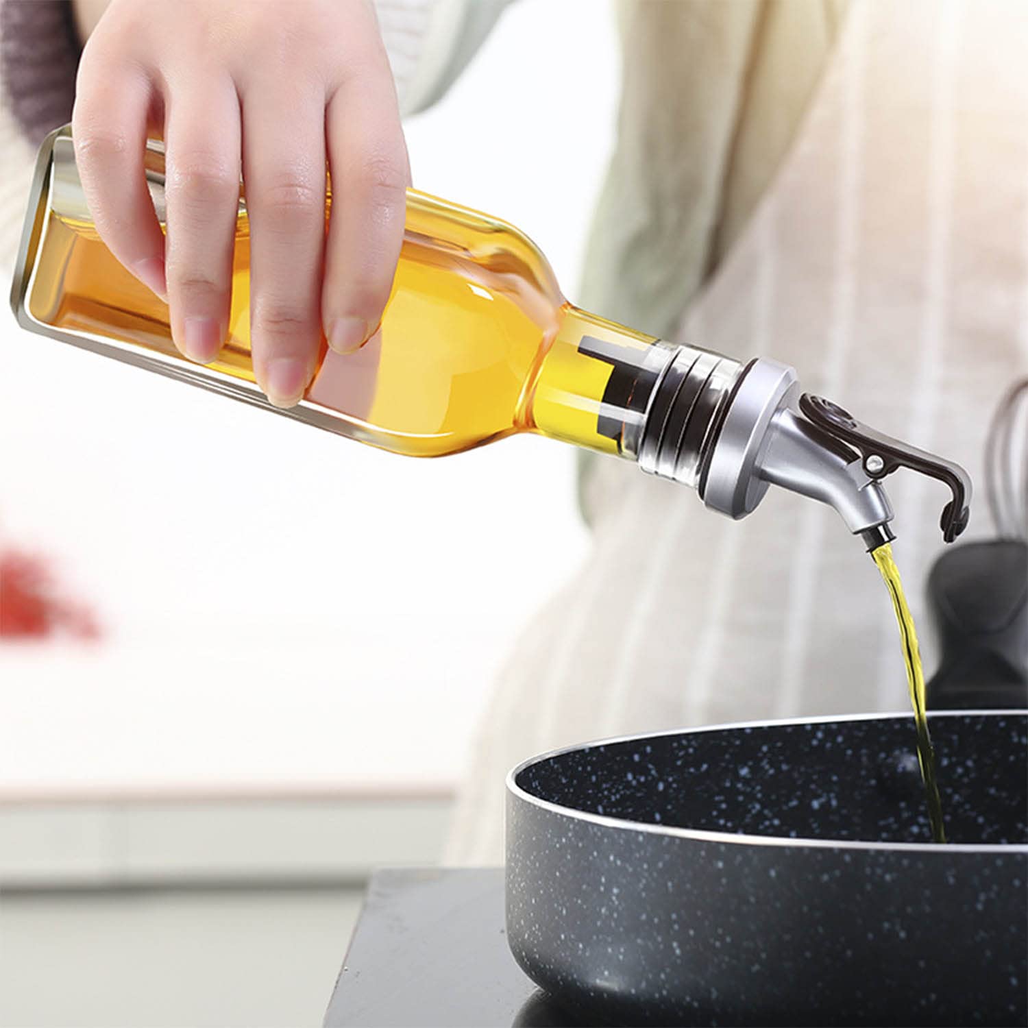 Set di condimenti in vetro per cucina, bottiglia di spezie e dispenser di aceto di olio con supporto, ideale per decorazione e organizzazione da tavolo