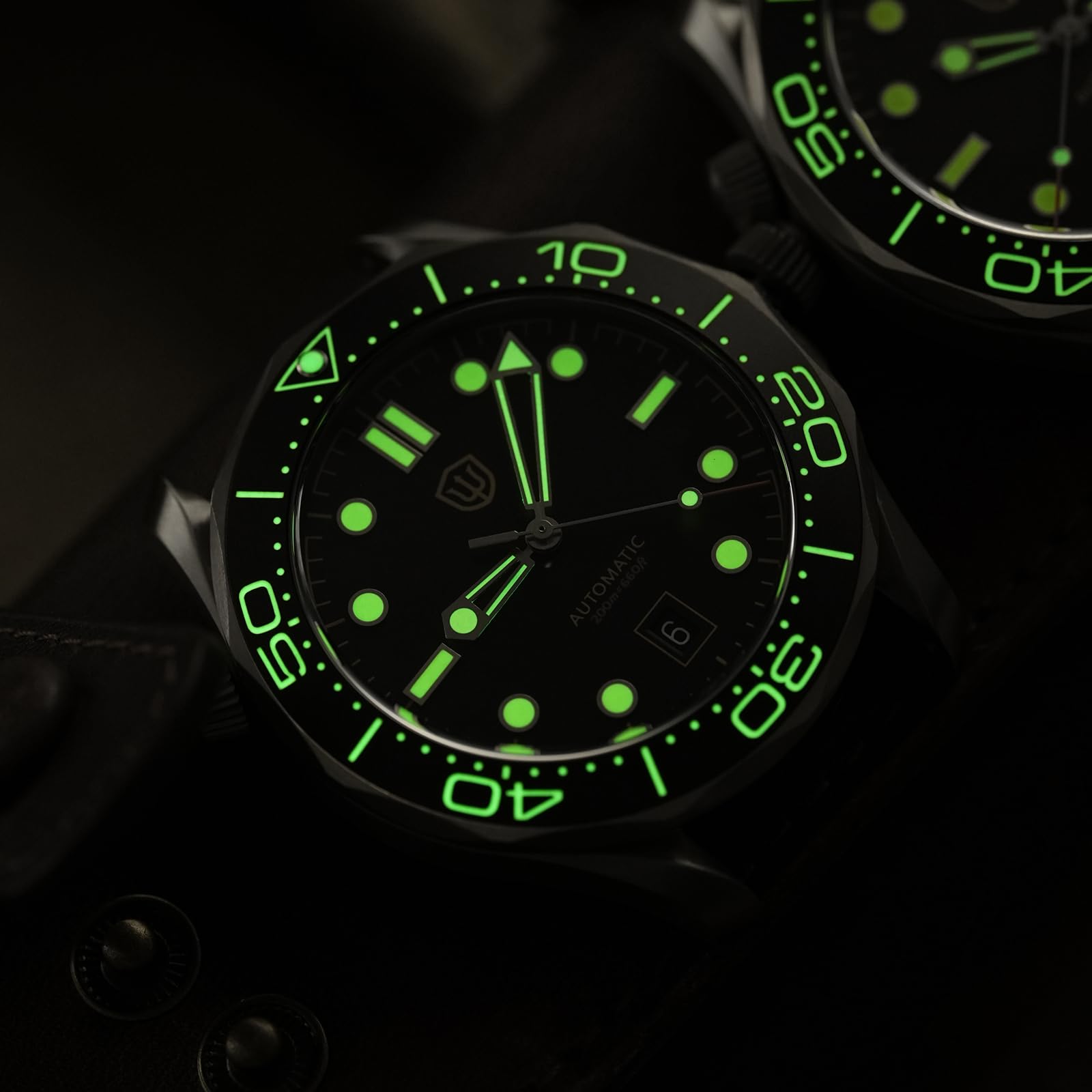 Tactical Frog Watchdives WD007 Sea Ghost NTTD Reloj de Buceo para Hombre, 39/42 mm arqueado Zafiro Cristal Titanio/Caja de Acero 316L Relojes automáticos para Hombres, 200 M Resistente al Agua