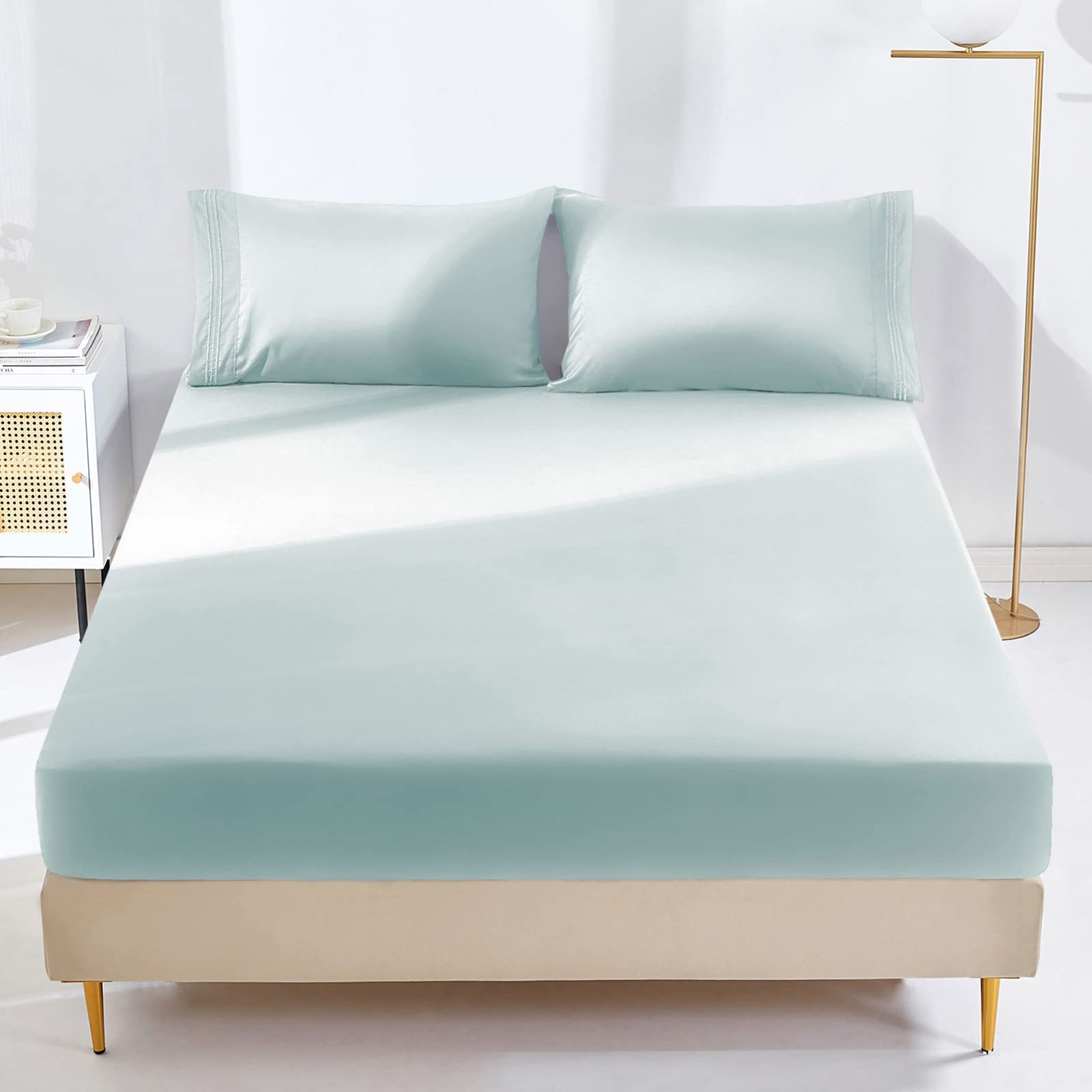 Photo 1 of King Fitted Sheet with Pillowcase Light Green Sheet & Pillowcases