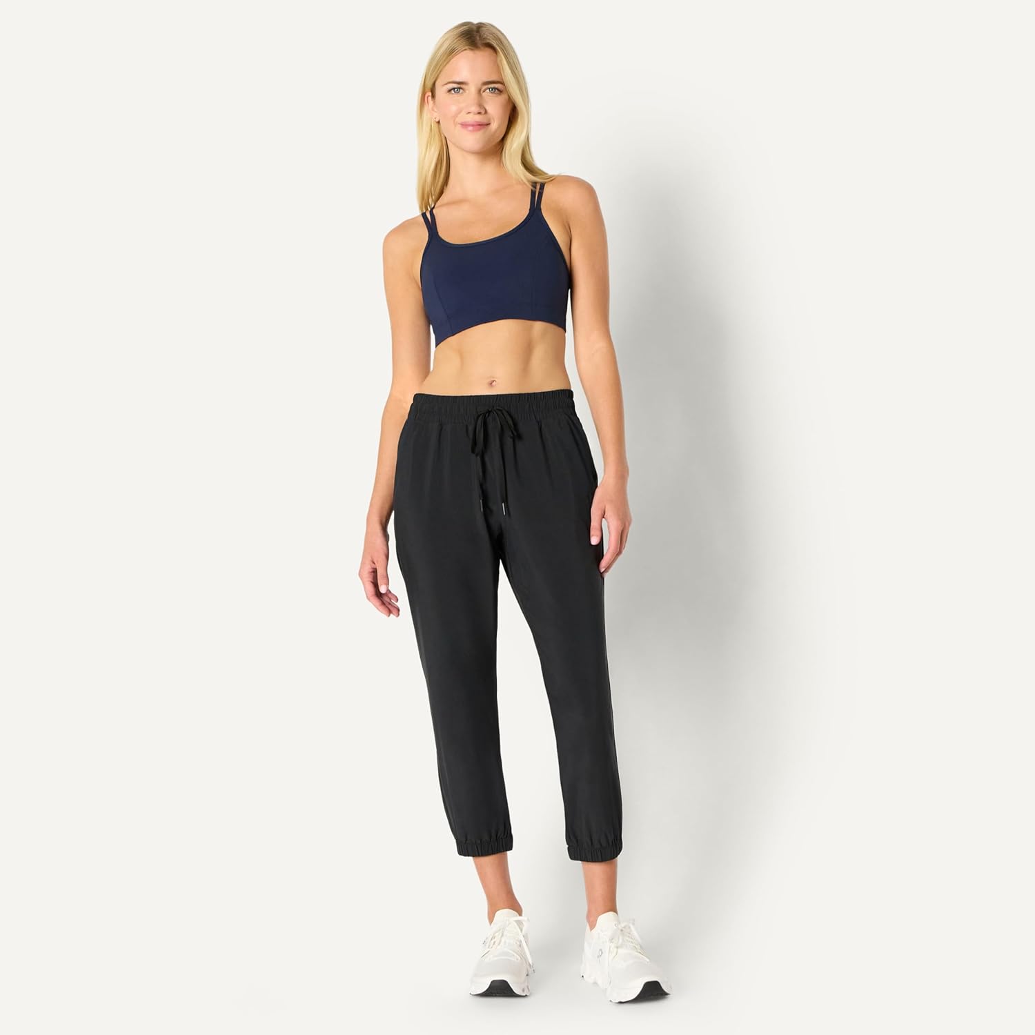 Amazon Essentials Women's Active Performance Stretch Woven 23.5" Inseam Crop Jogger Pant - Image 6