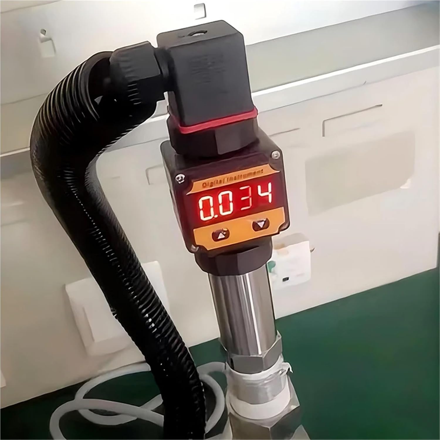 1pcs LED Display Pressure Transmitter 4-20mA 0-5V 10V RS485 Output Water Gas Oil Pressur Sensor Negative Vacuum Pressure Transducer(0-10V M20-1.5,-1-0bar)