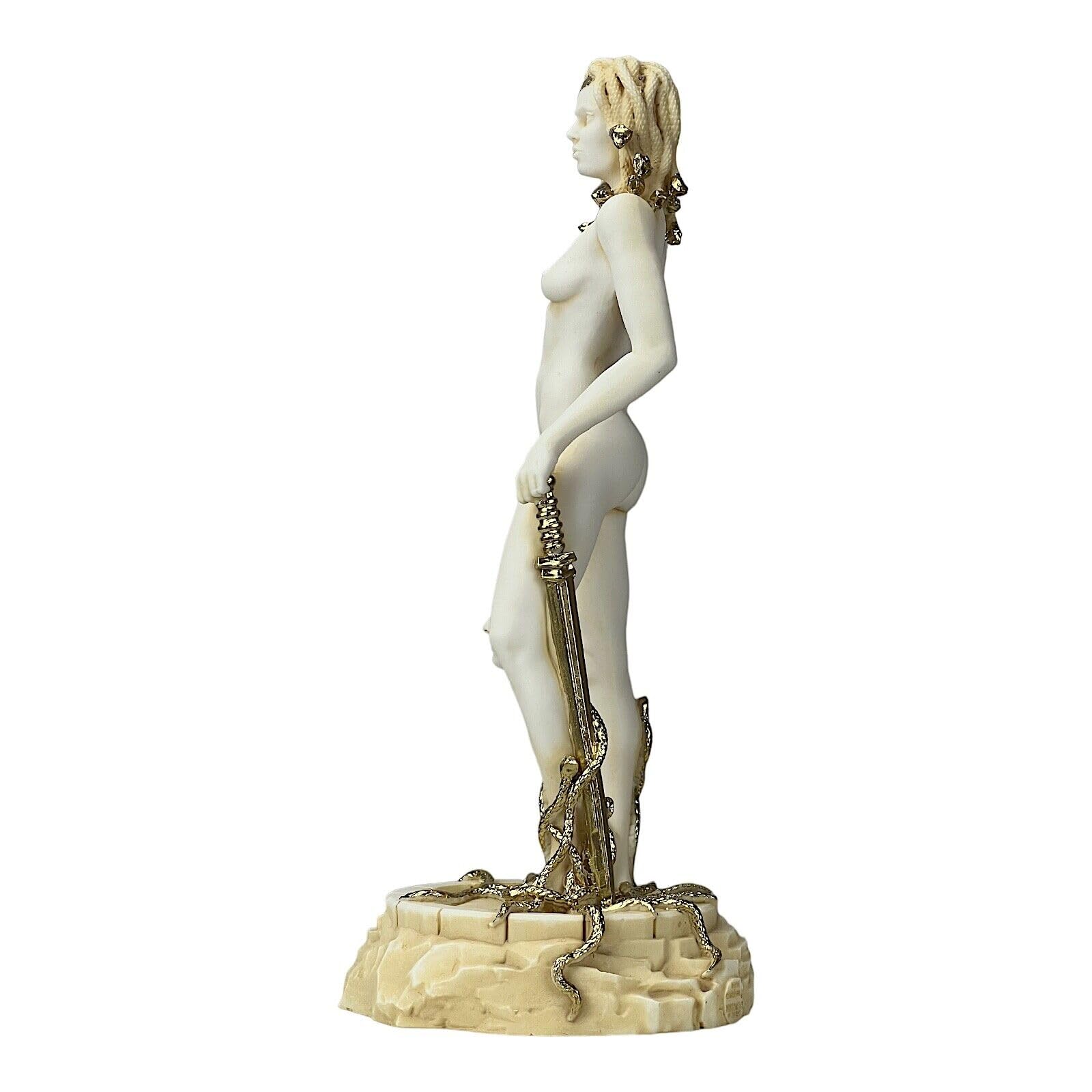 Medusa mit Kopf des Perseus Me Too Bewegung, Statue, Skulptur, Antikfarbe, 25 cm