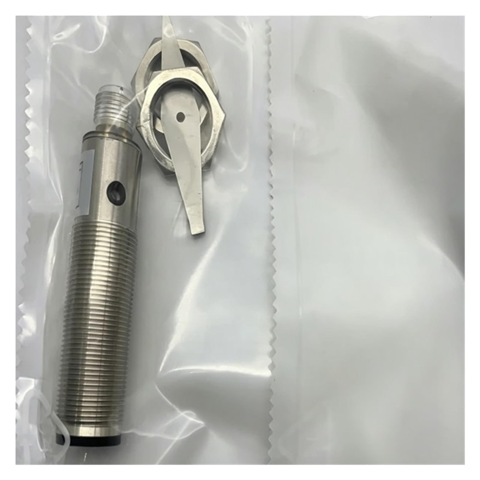 TPKMVGAP 1pcs sensor VTF18-3F5240 VTF18-4P1240 VTF18-4N1240 VTF18-3E1140 VTF18-3F1140 Photoelectric switch(VTF18-3E1140)