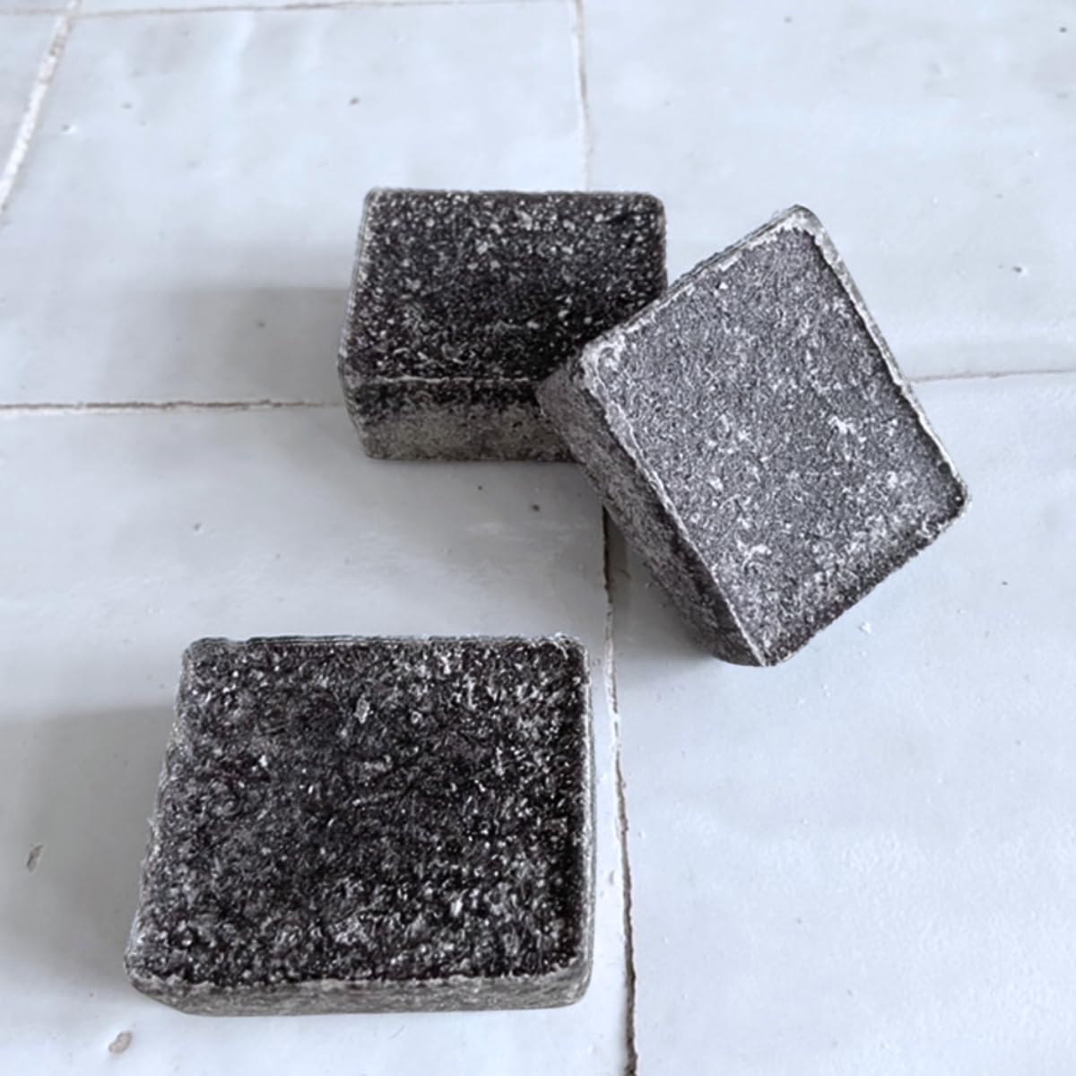 Moroccan Perfume Bars, 25-30g (Grounding Black Musk)