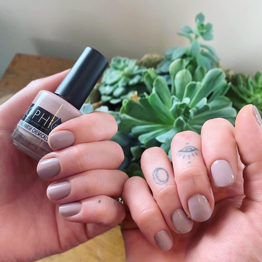 SOPHi Non-Toxic Nail Polish - Safe, Chemical Free - Lost in London