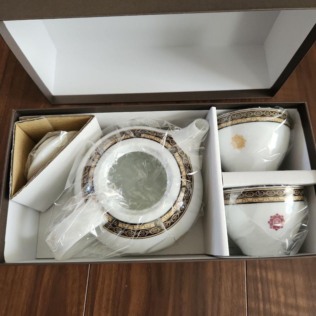 Amazon.co.jp: ふしぎ遊戯 朱雀七星士茶器セット : ホーム＆キッチン