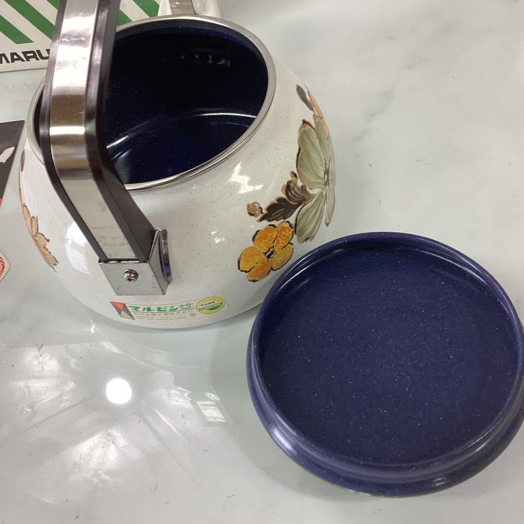 Amazon.co.jp: マルビシ ホーロー ヤカン レトロ 花柄やかん 2L（Z-62