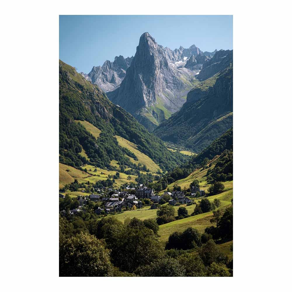 HOQIU Wall art for home decor Mountainse Village Views canvas artwork for wall, art prints, For living room, bedroom, bathroom, dining room, painting and decor.(Multicolor)-70x100cm Unframed