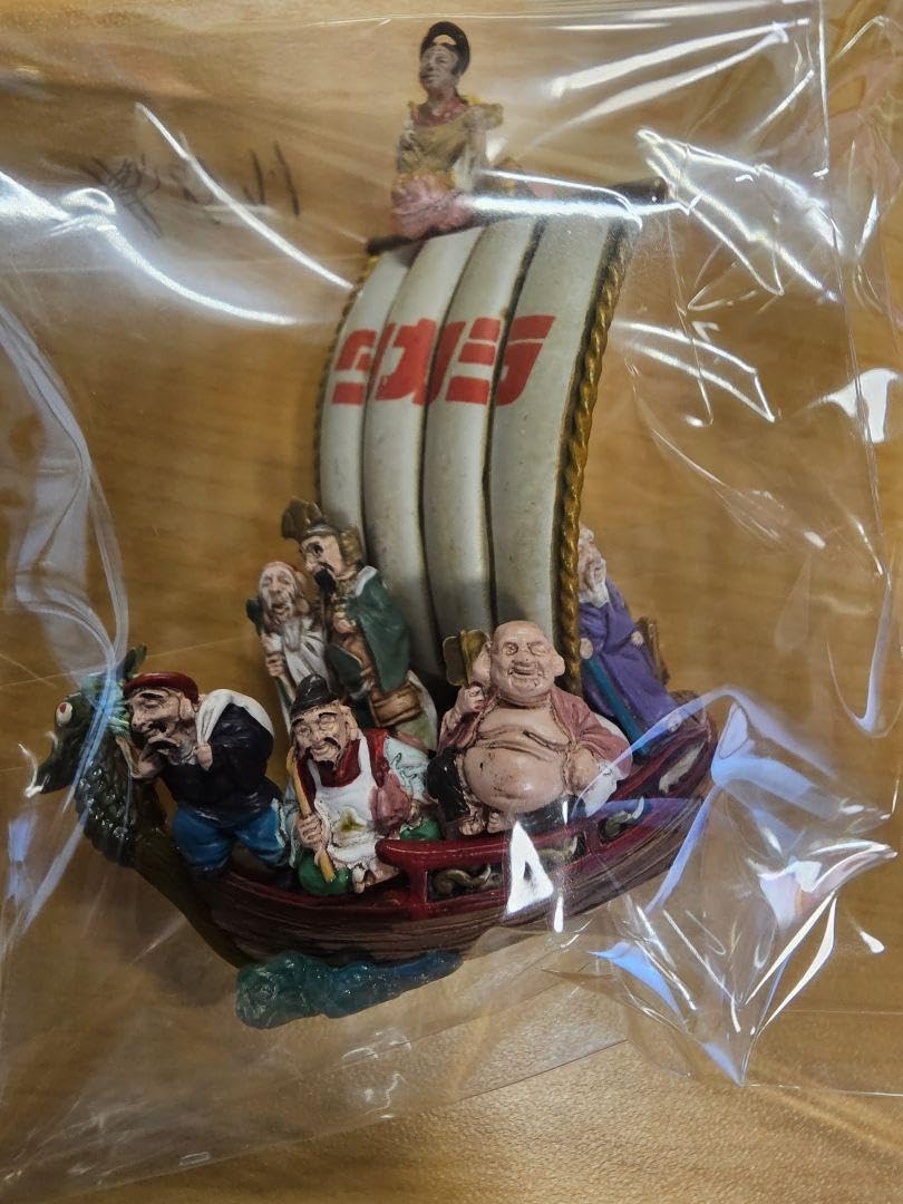 Amazon.co.jp: 海洋堂 福神根付 七福神 宝船 フィギュア : ホビー