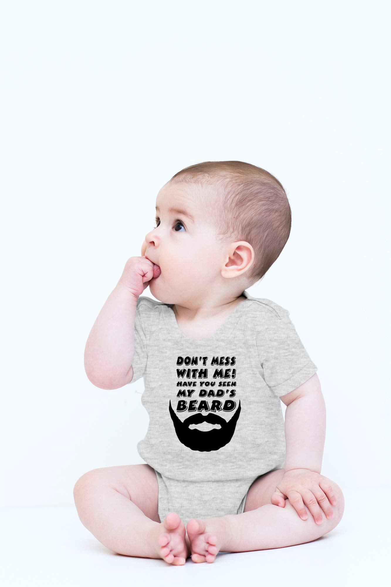 CBTwear Don't Mess With Me My Dad's Beard - Baby Clothes - Funny Newborn Bodysuit Outfits for Boys and Girls (Newborn, Heather Grey)