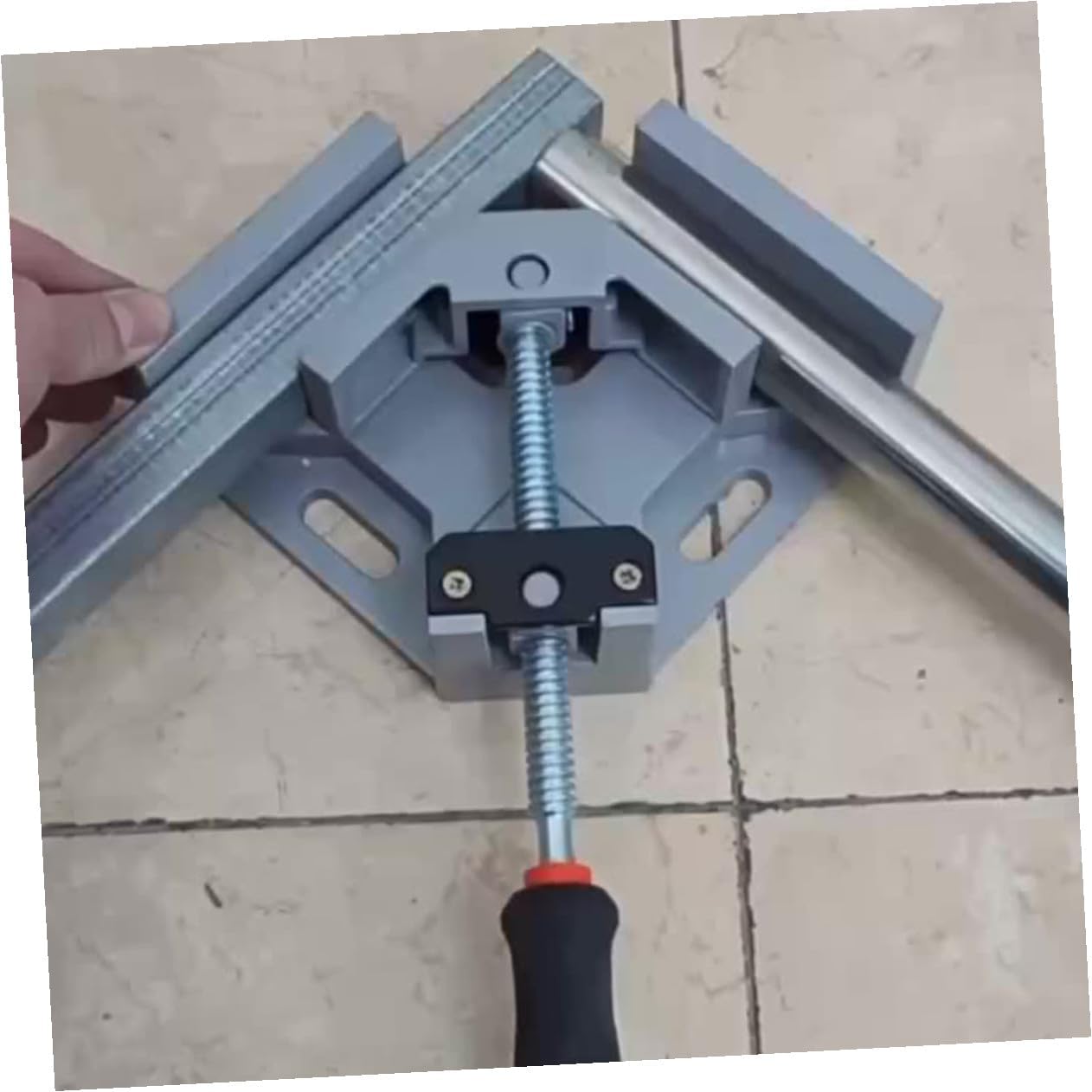 Heavy Duty Woodworking Right Angle Clamp with Aluminum Handle 90-degree Corner Clamp for Desk and Cabinet Fixing for Precise Workholding