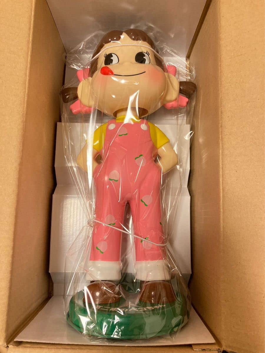 Amazon | 連休 首振りペコちゃん人形 ピーチ柄 