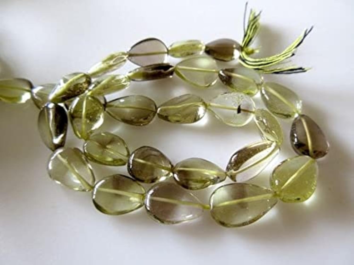 Quartz citron bicolore briolette haut de gamme pour joaillerie artisanale