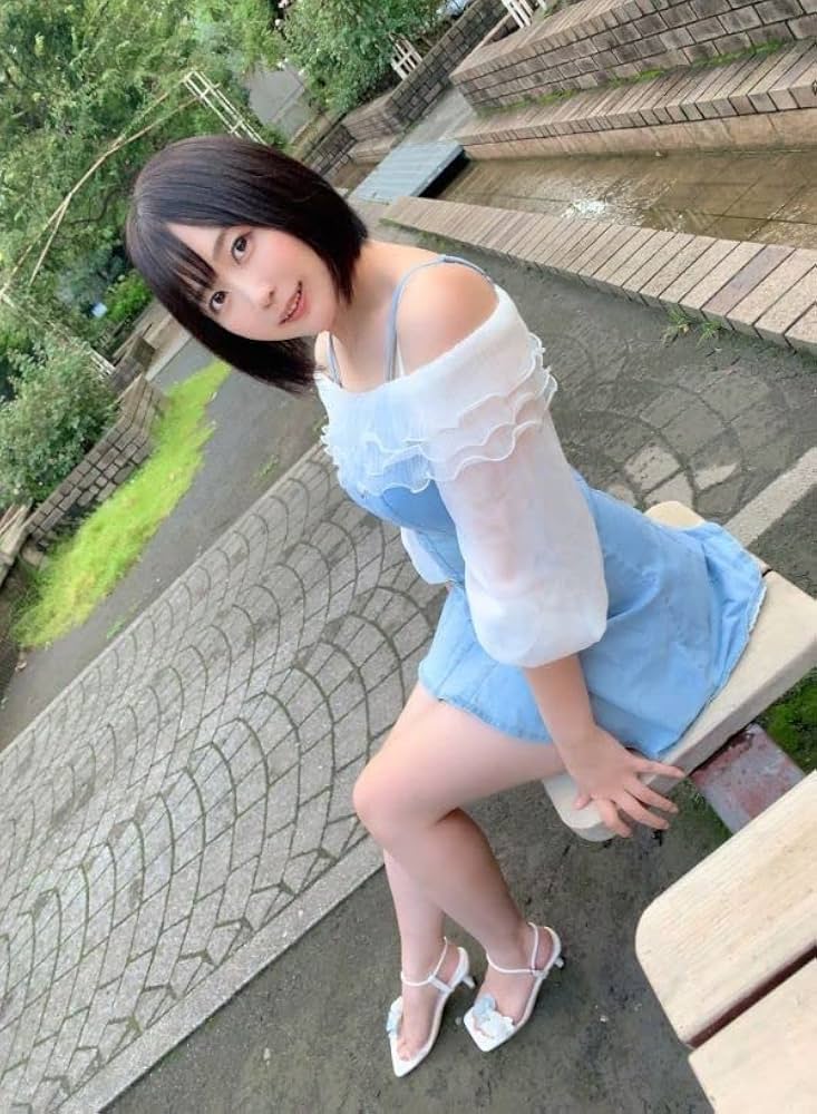 Amazon.co.jp: 夜道雪 L判写真 50枚 : おもちゃ