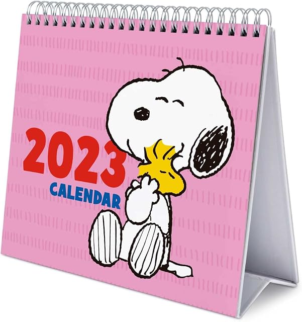 Official Snoopy Calendar 2023 - Desktop Calendar 2023 - 7 x 8 inches / 18 x 20 cm - Snoopy Desk Calendar 2023 - 12 Month 2023 Planner - Snoopy Gifts - Cute Stationery