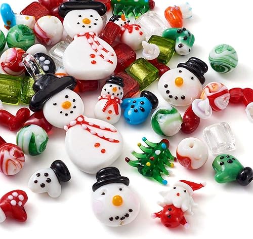 Vista 118 de Cheriswelry 46 cuentas de Navidad para árbol de Navidad, muñeco de nieve, guantes de hombre de jengibre, medias de cuentas surtidas, manualidades