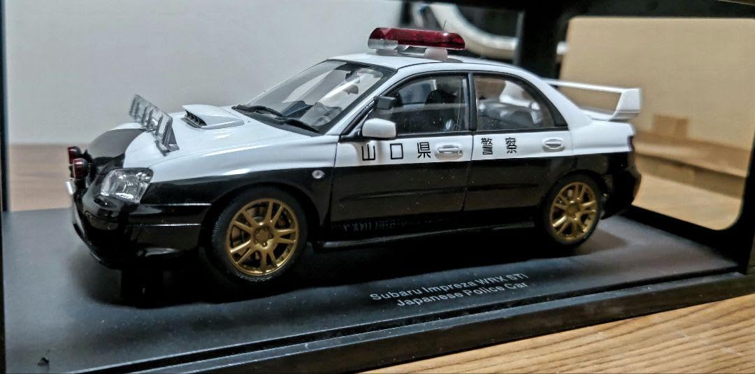 Amazon.co.jp: 1 18オートアート インプレッサWRX STi山口県警 
