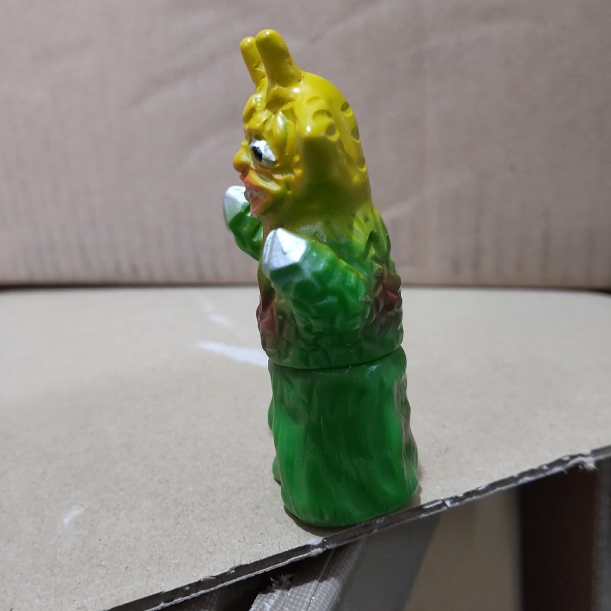 ムシキング ギラファノコギリクワガタ ヘルクレスオオカブト 2004ファースト ムシキング ギラファノコギリクワガタ 2004ファースト 金レア つ