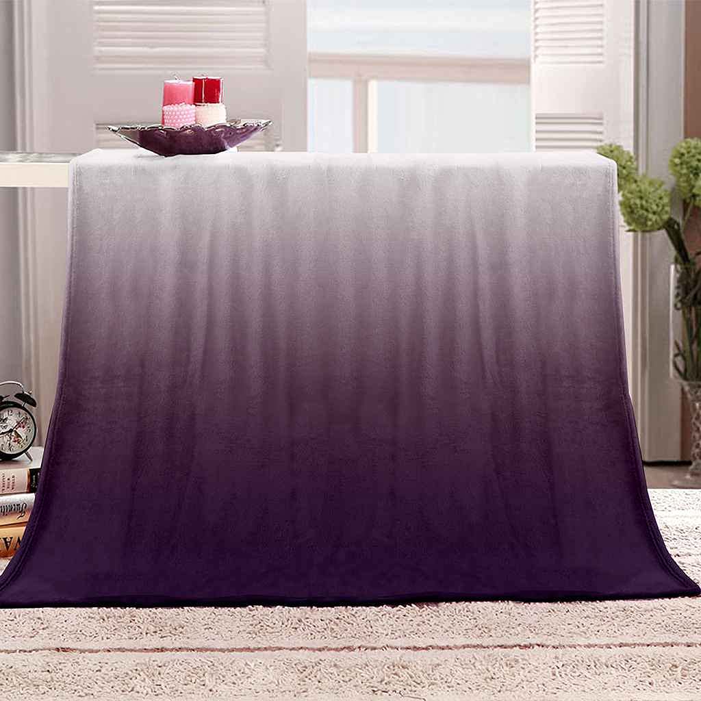 Couverture Polaire en Flanelle Microfibre Violette : Douceur d'Exception pour un Confort Premium