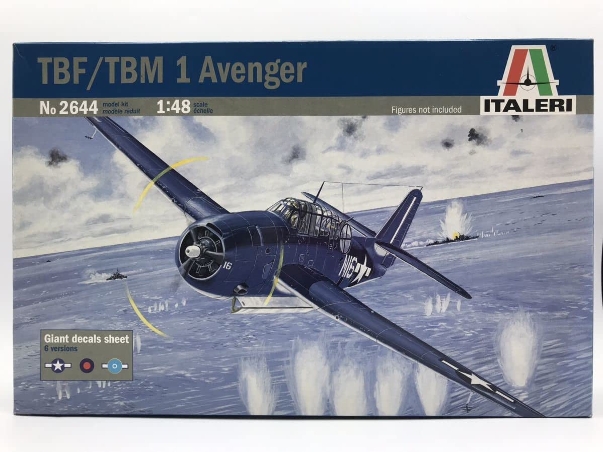 完成品　TBF/TBM1 Avenger アヴェンジャー イタレリ1/48 Amazon.co.jp: TBF TBM1 Avenger アヴェンジャー イタレリ 模型