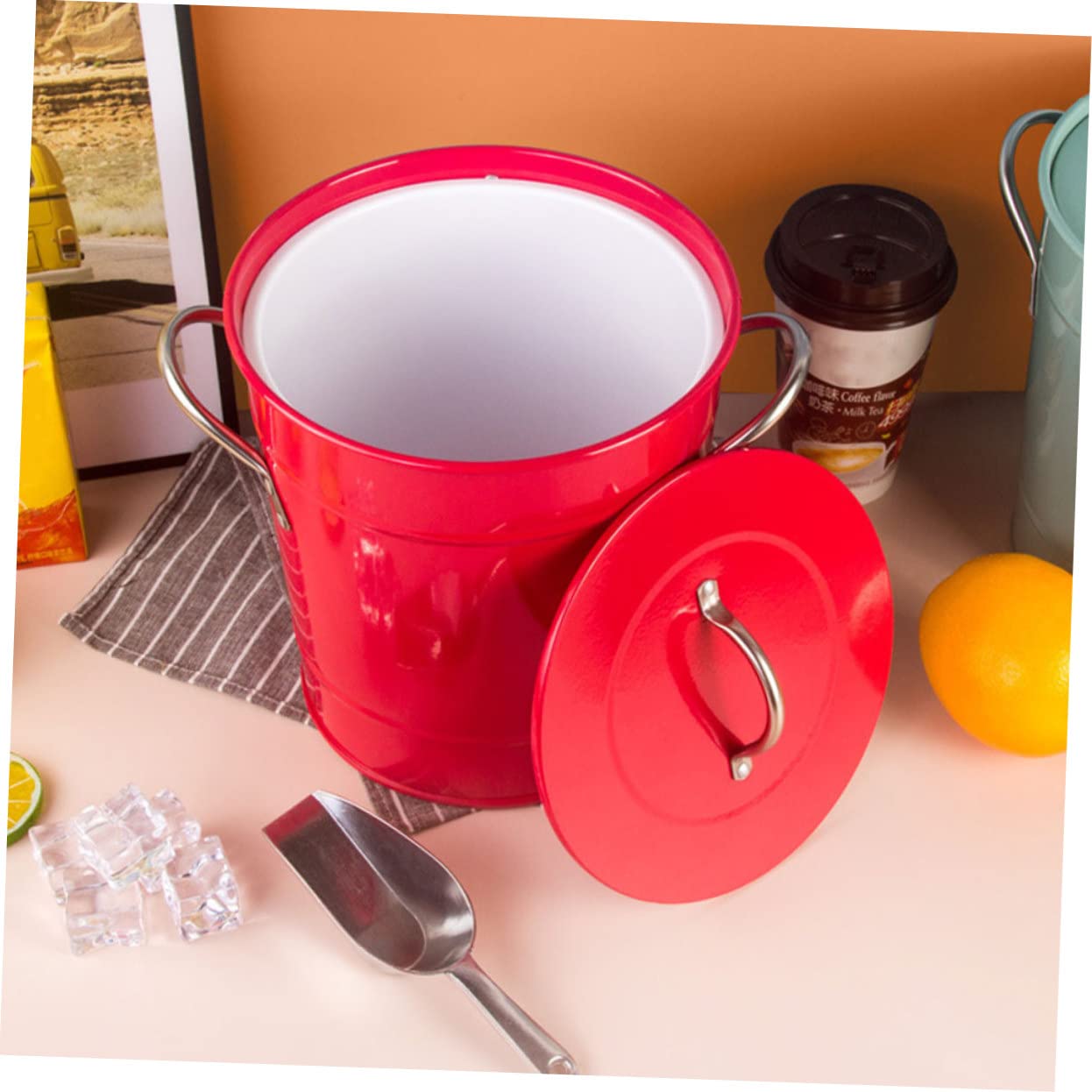 POPETPOP Seau à Glace en Fer Isolé Rouge Vif 5 L, Refroidisseur de Boissons pour Bar et Maison, Accessoire Polyvalent pour Fêtes et Restaurants, Seau à Glaçons Robuste Poignée Pratique