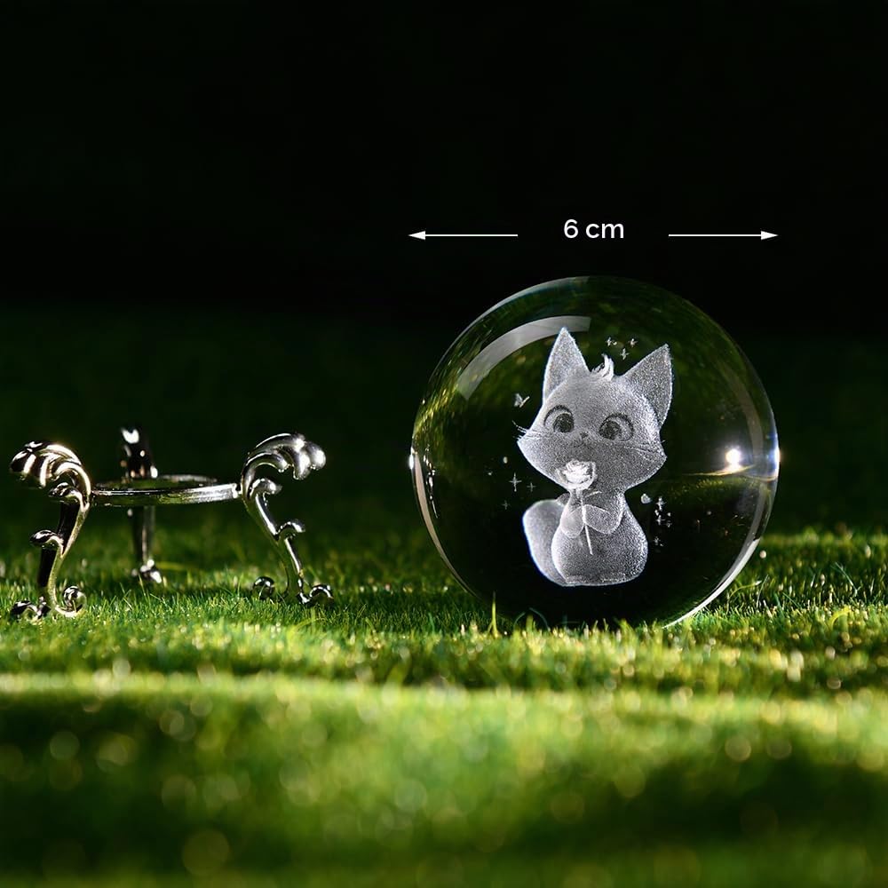 Boule de cristal 3D pour chat - Cadeaux pour amoureux des chats - Presse-papiers en verre - Décoration pour les amoureux des chats - 60 mm - Boule de chat avec support - Cadeaux pour Noël et