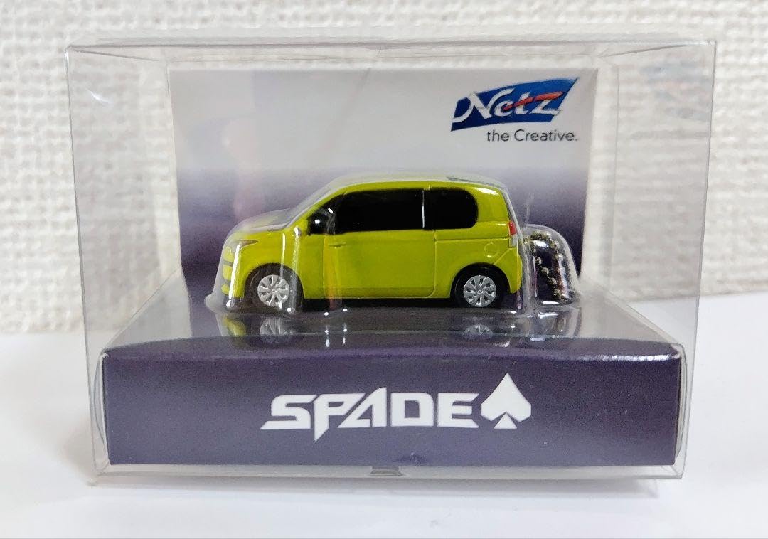 Amazon | ミニカー トヨタ スペイド シトラスマイカメタリック