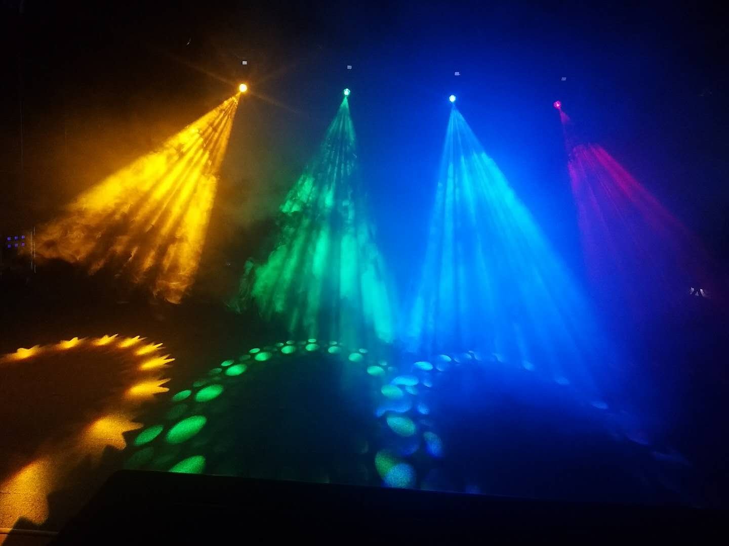 Lampe de scène 230 W 7R pour éclairage à tête mobile Sharpy DJ