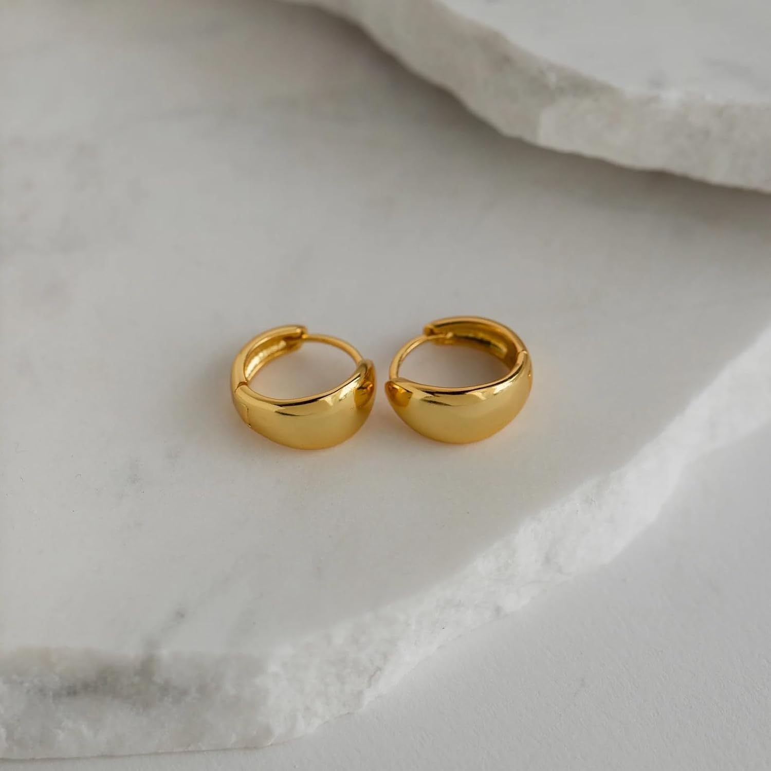 CAITLYNMINIMALIST 18K Gold Plated Silver Chunky Bold Statement Thick Trendy Glam Stacking Mini Huggie Hoop Earrings for Women