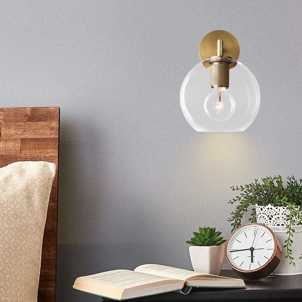 LITFAD Globe Wall Sconce Balcony Cafe Sconce Light Glass and Metal 1 Light Vintage Style 8" Wall Light in Brass for Living Room Bedroom Stairway