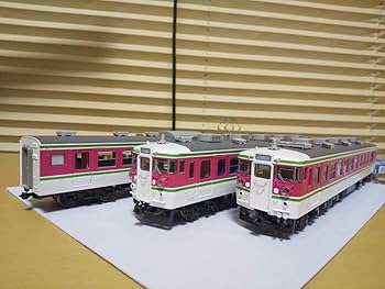 Amazon.co.jp: KATO(HO)165系 快速「ムーンライト」色 ピンク