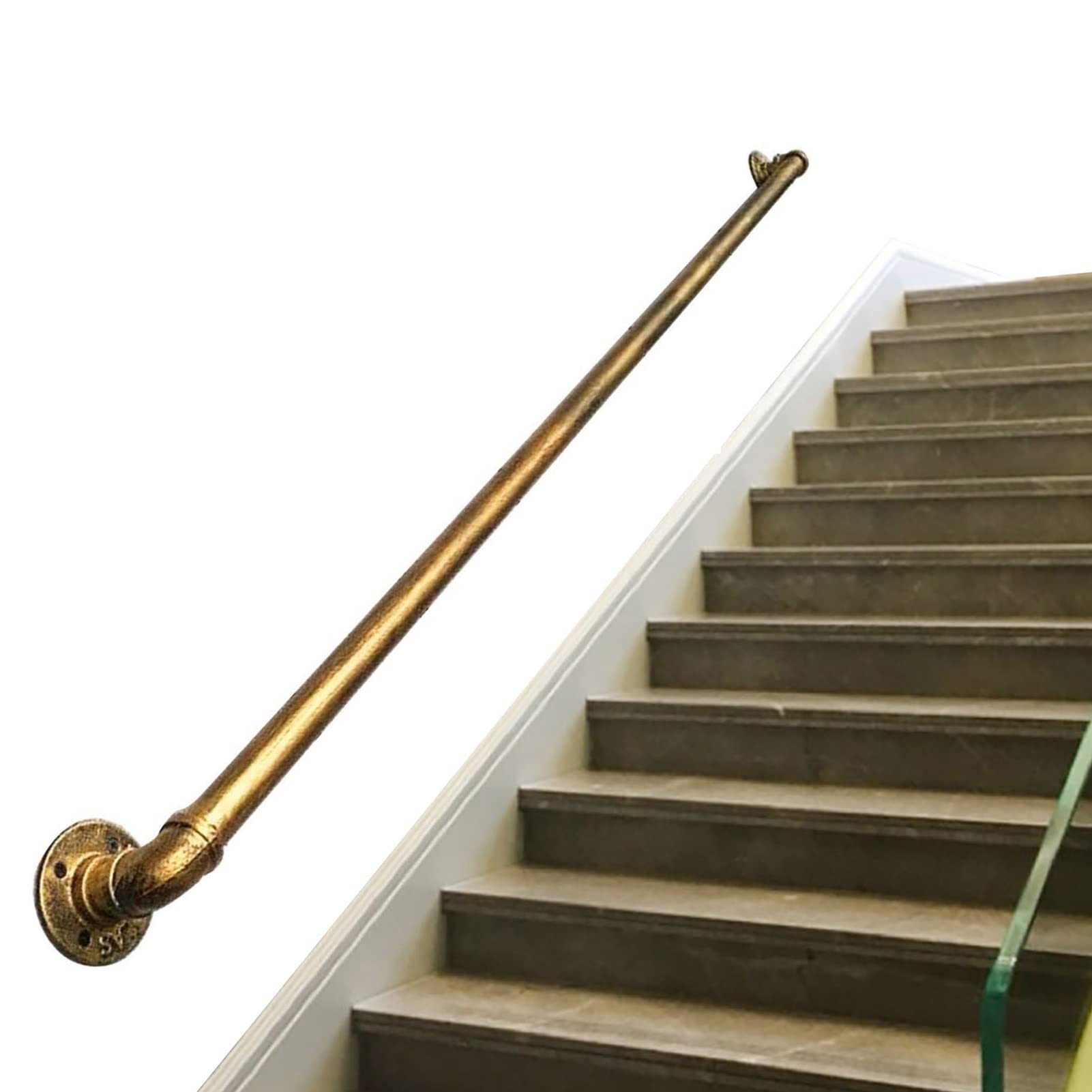 Rampe d'escalier vintage or-cuivre en fer forgé chic pour couloir élégant