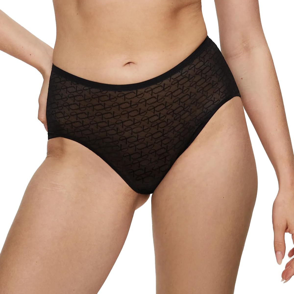 Triumph Signature Sheer Maxi Slip – Femininer Spitzen-Slip für Damen, Unsichtbar unter Kleidung, Weiche Spitze, Flacher Taillenbund, Elegantes Design, Bequemer Halt, Hoher Tragekomfortl