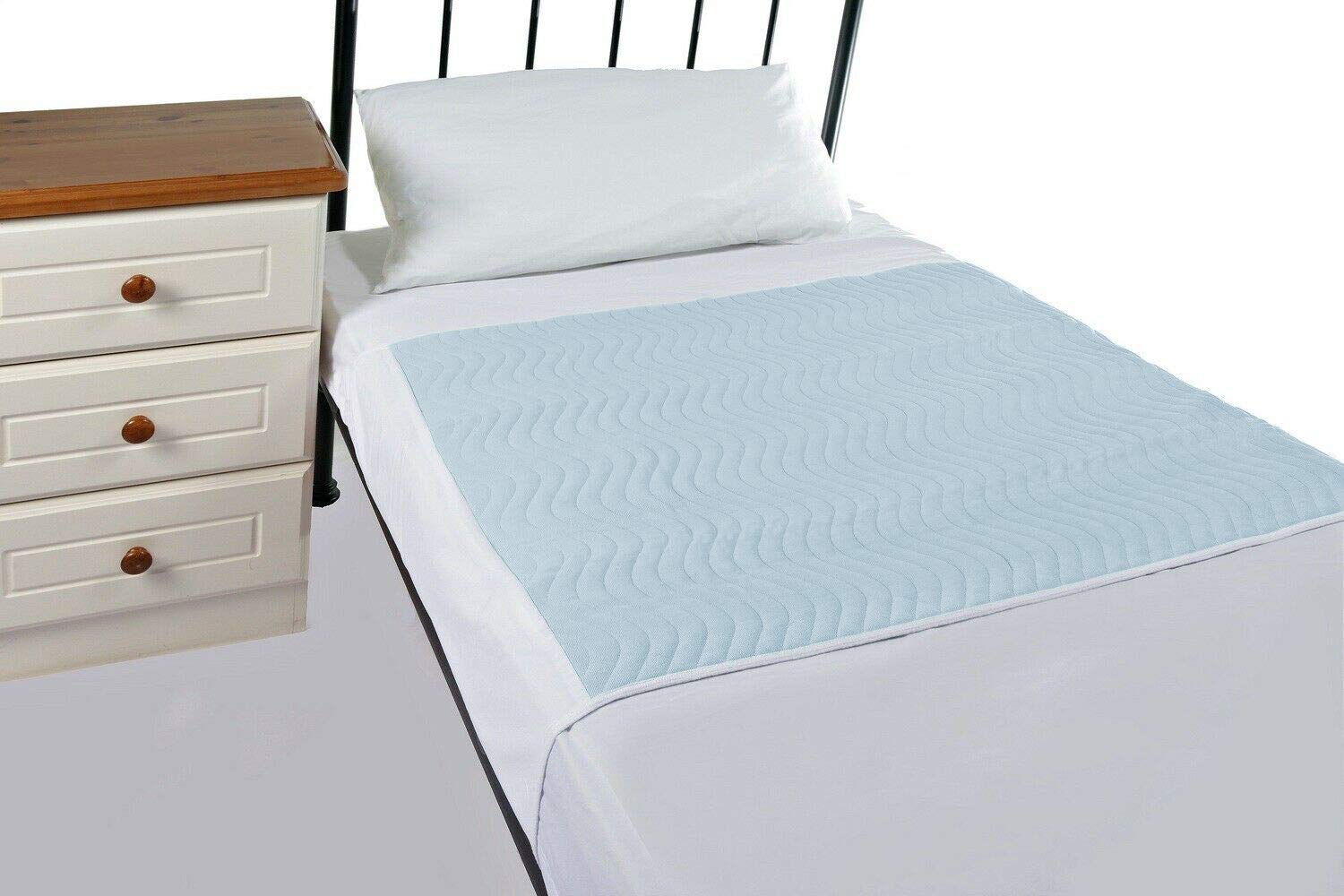 Comfortcare Blue Absorbent Washable Incontinence Bed Sheet/Pad/Mattress Protection (Deluxe 75 X 90 Cms,29½"X35½" With Wings)