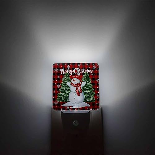 Miniatura 7 de Muñeco de nieve con luces nocturnas de Feliz Navidad, lindo muñeco de nieve rojo con pájaro de granja enchufable lámpara de noche LED con sensor