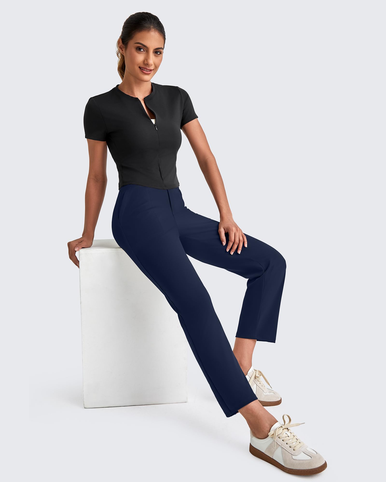 G4Free ShiftReady Pantalon de yoga extensible avec poches pour femme | Deux poches latérales, braguette synthétique, jambe droite, élégante et drapée, absorption de l'humidité, infroissable