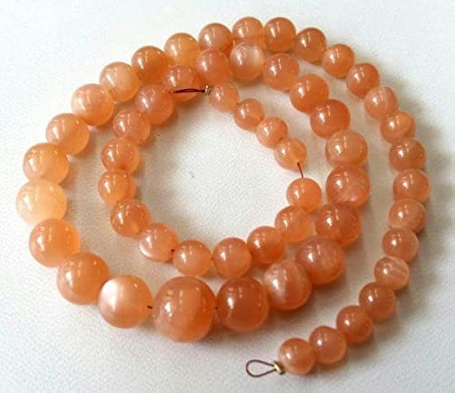 Pierre de lune pêche perles pour customiser vos styles et bijoux bohèmes chic