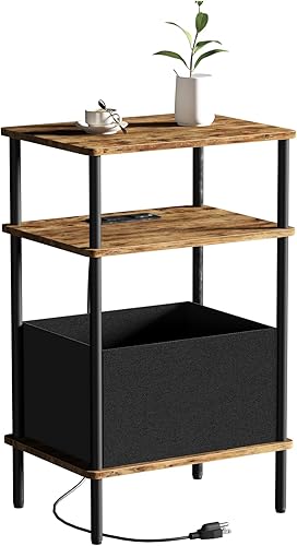 Mesa auxiliar pequeña con estación de carga, mesa auxiliar para espacios pequeños, mesita de noche delgada con tomacorriente, sofá junto a la mesa,