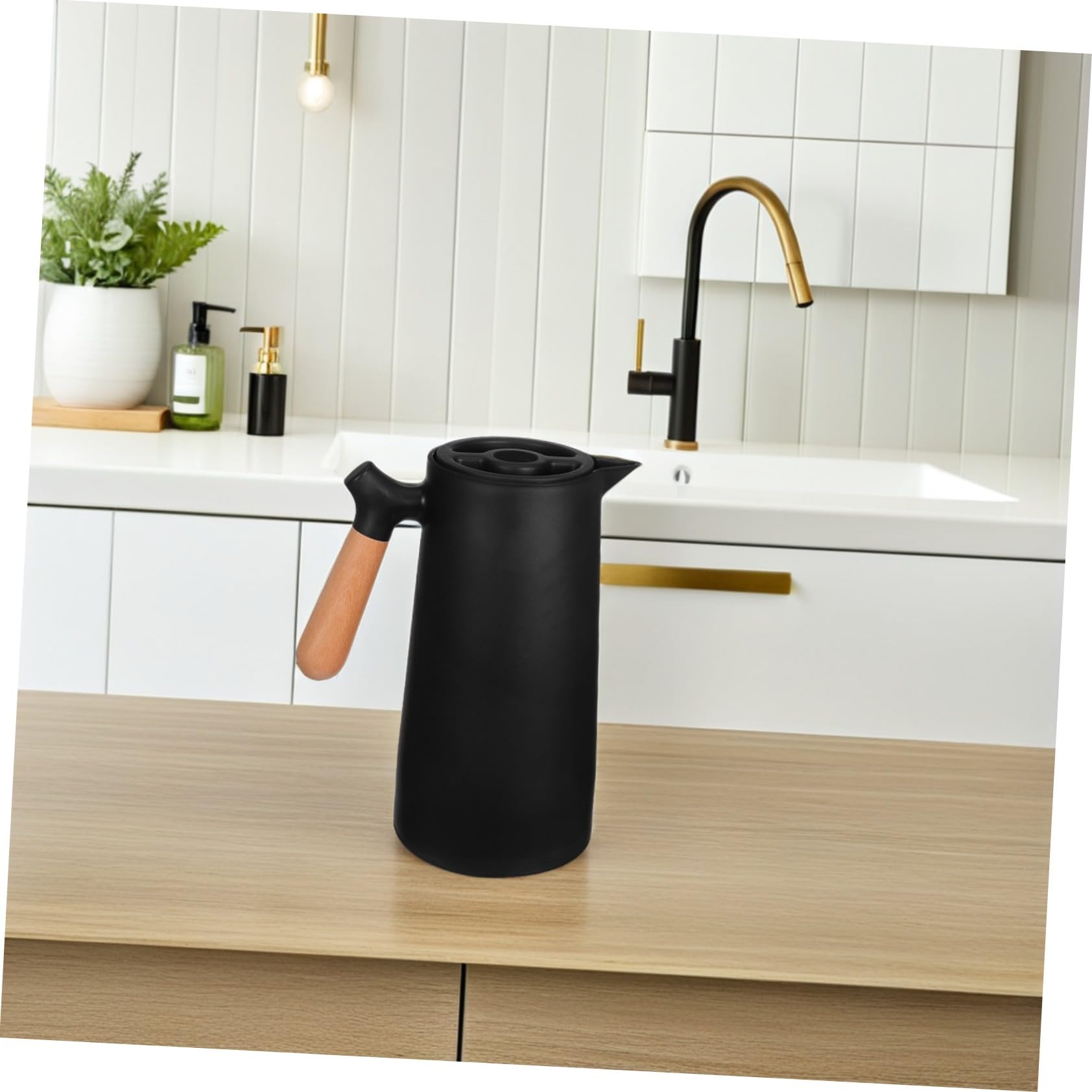 Bouteille Isotherme 1l Noire en Verre Coque Plastique
