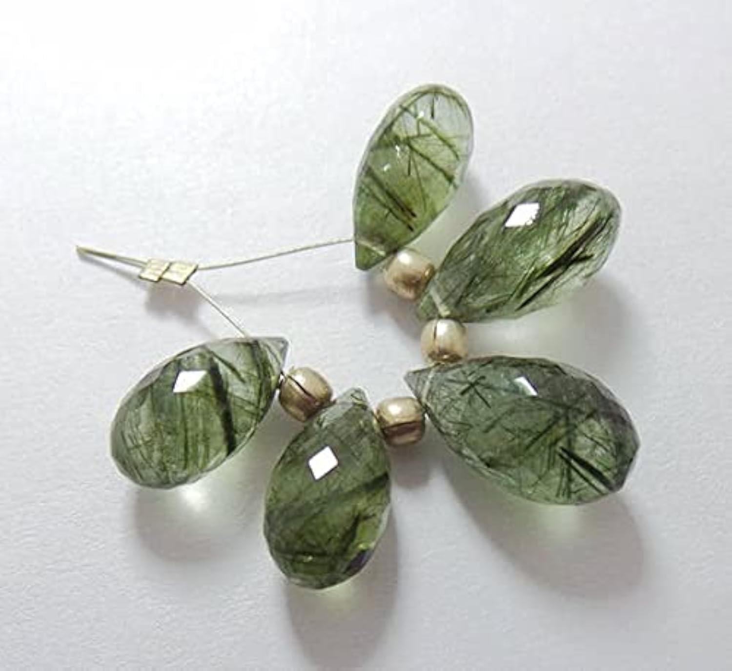 Quartz rutilé vert naturel 5 pièces en forme de goutte facettée LKBEADS