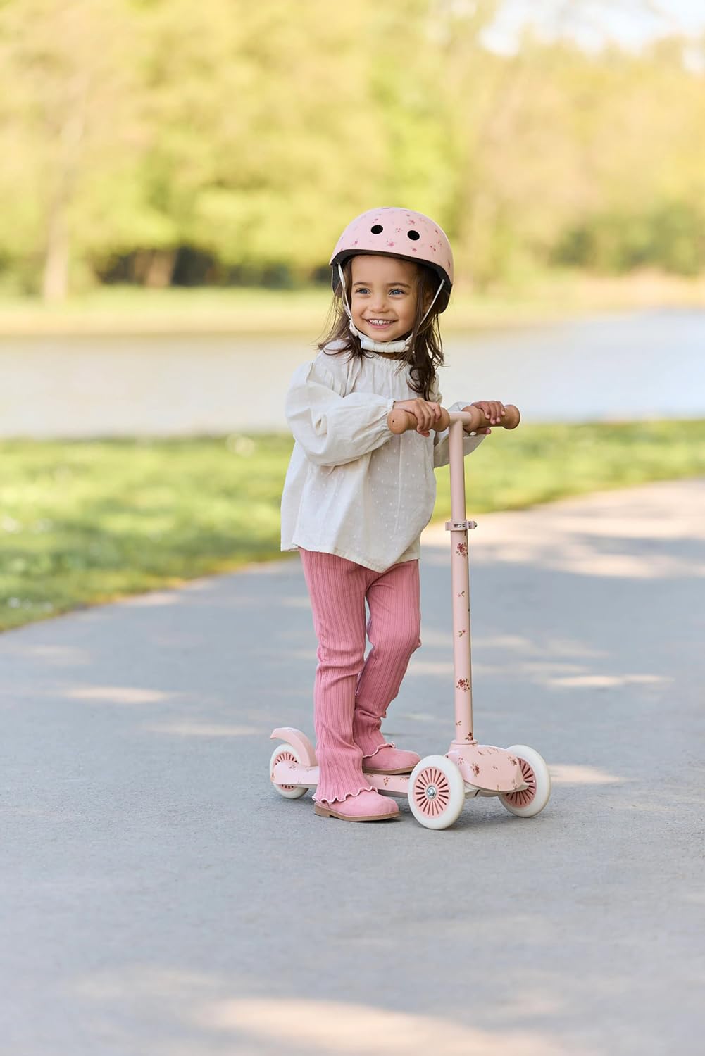 Little Dutch Kinder Scooter - Stabiler Roller - Höhenverstellbarer Cityroller - Sportlicher Kinderroller - Tretroller mit 3 Rädern - für Mädchen von 3-5 Jahre - bis zu 50 kg - Fairy Floral - pink