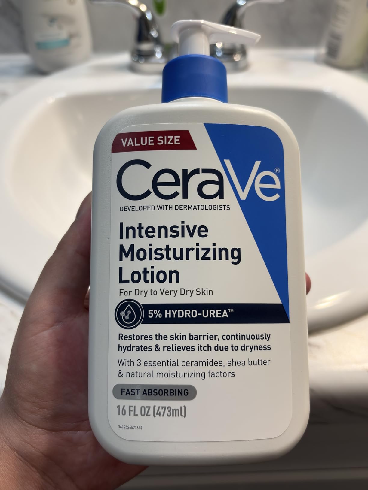 CeraVe Intensive Moisturizing Lotion, Hydro-Urea + Shea Butter, Body Lotion For Dry Skin, Relieves Signs Of Extra Dry Skin, Non Greasy Hydrating Cream For Rough, Tight, Red & Itchy Skin, 16oz