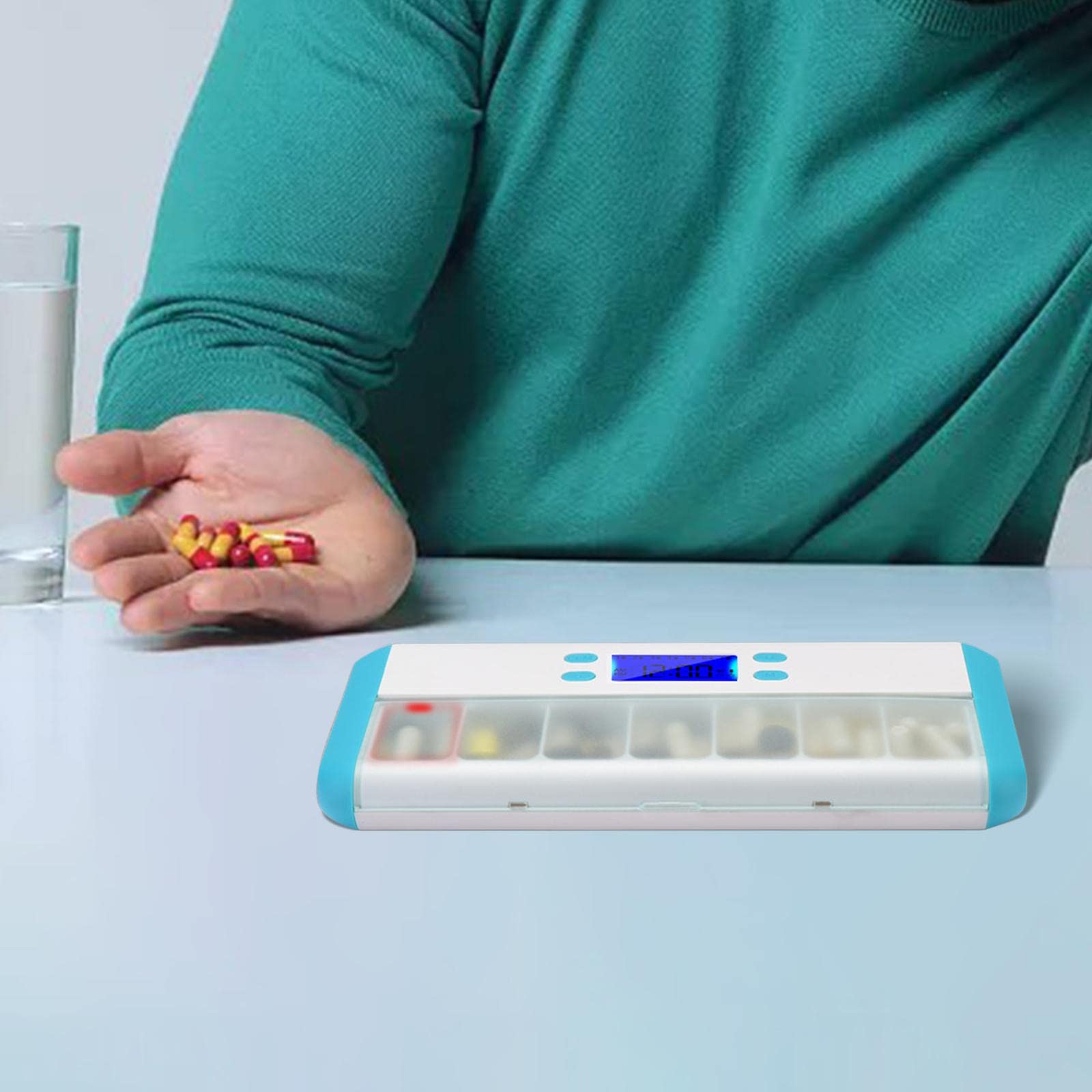 Qianly Pills Reminder Case Portapillole Settimanale con Allarme Intelligente Timer Box Farmaci 7 Scomparti Vibrazione E Luce Lampeggiante Funzione Push, Bianco blu