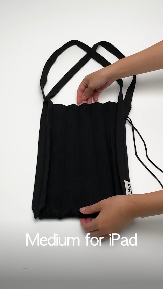 Amazon.com: JOSEPH AND STACEY Lucky Pleats Bag Starry