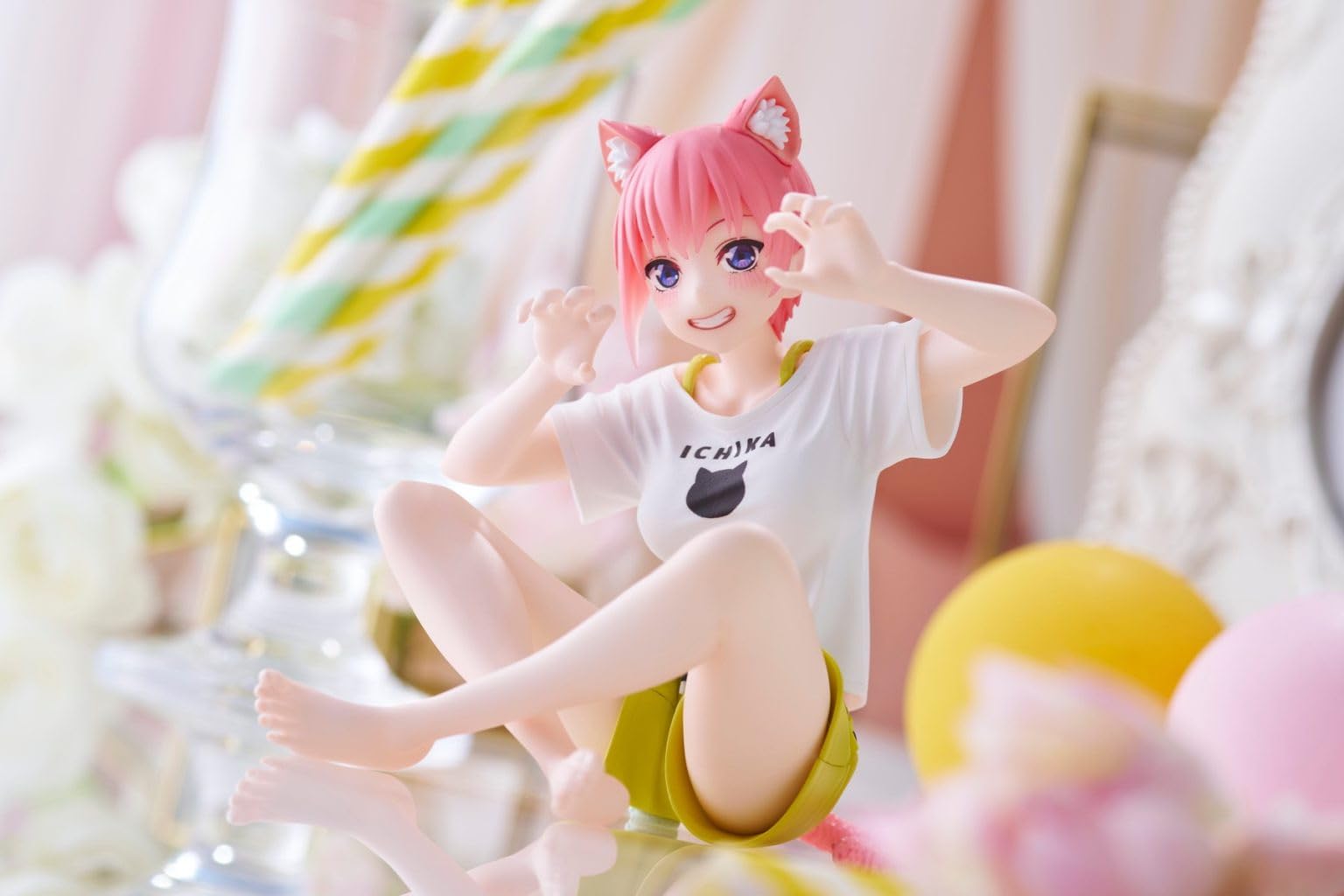 Amazon | 五等分の花嫁∬ Desktop Cute フィギュア 中野一花～描き 