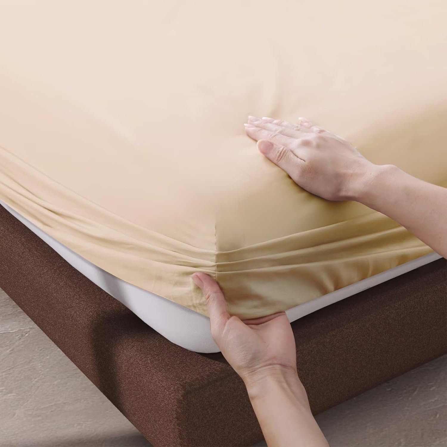 2 Pack 600 Thread Count 100% Egyptian Cotton Fitted Sheet Only, Queen Size Fitted Sheet 2 Pcs, 16" Deep Pocket Cotton Bottom Sheet Only, Soft Cool, Breathable, Durable(Beige Queen)