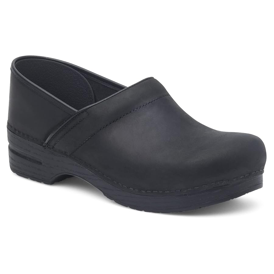 靴 DANSKO PROFESSIONAL OILED BLACK Dansko Professional, Black Oiled, 10.5-11 Narrow : Amazon.ca