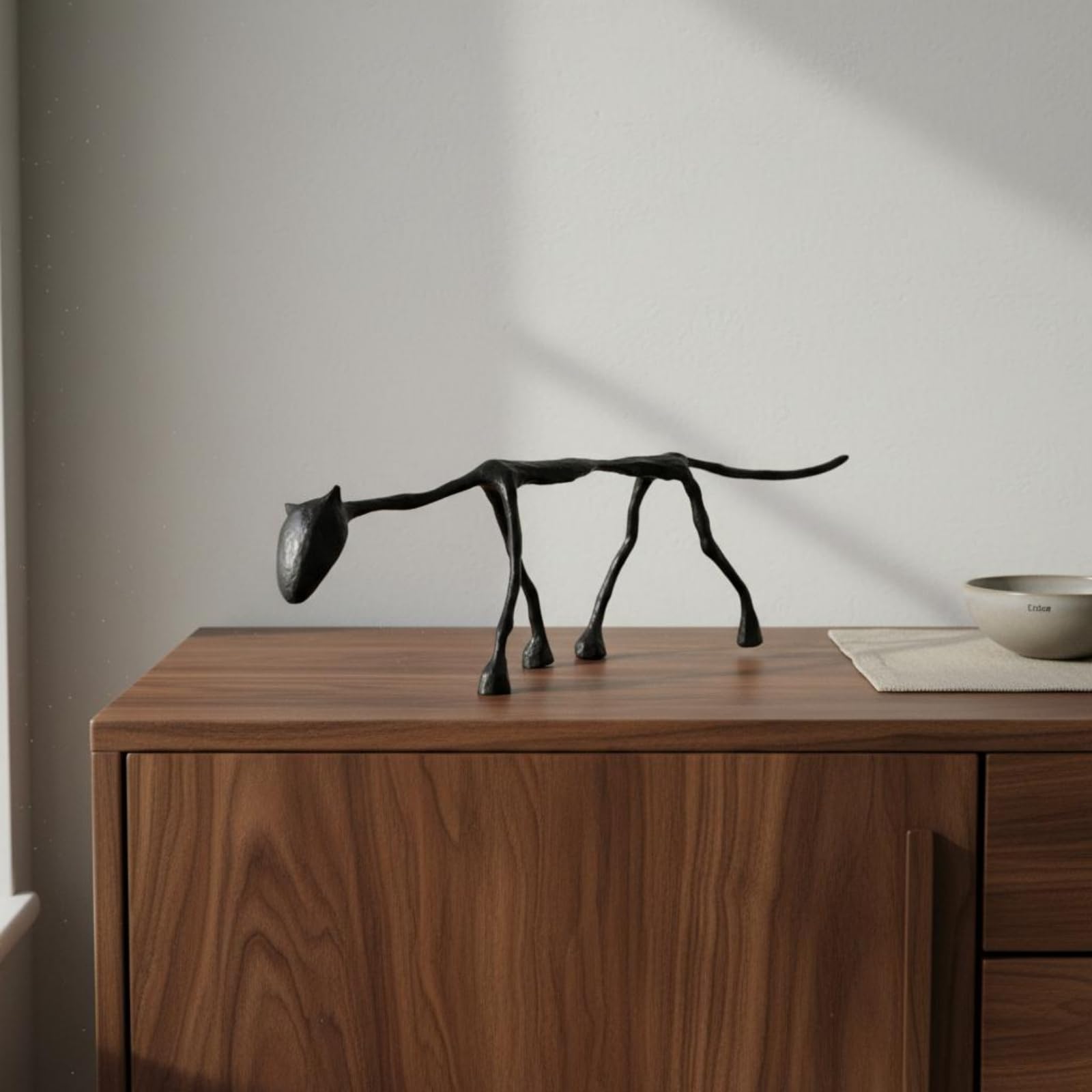 Scultura Cane in Metallo Design Artistico Statua da Tavolo Verniciato a Fuoco Decorazione Casa per Soggiorno, Studio