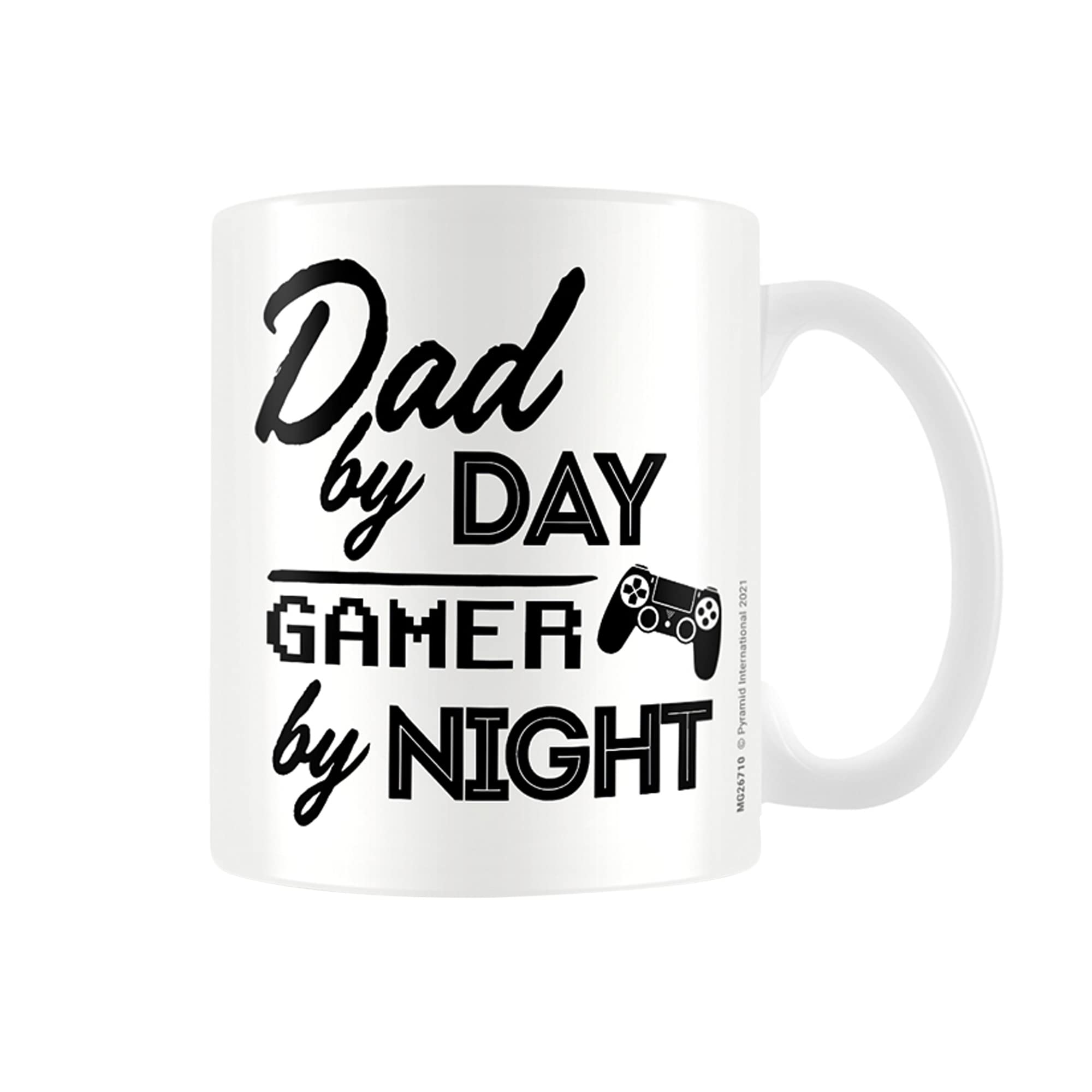 Pyramid International Dad By Day Gamer By Night Mug (One Size) (White/Black)