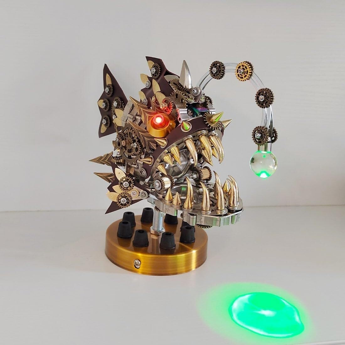 Modello di puzzle 3D Steampunk Lantern Fish - Kit di montaggio in metallo da 700+ pezzi for bambini e adulti, perfetto come regalo di Natale e Halloween